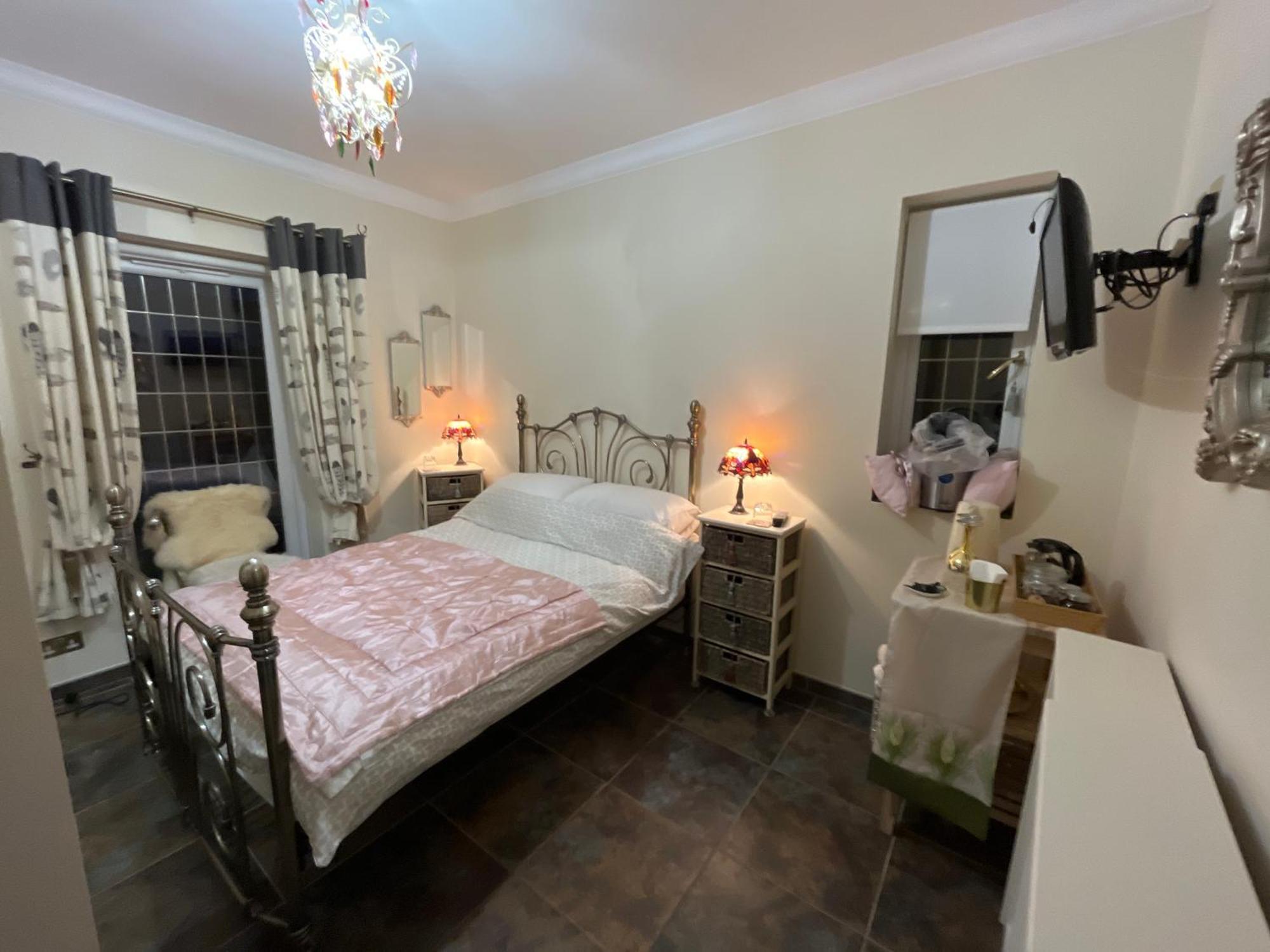 Retreat At The Knowe Auchincruive Estate Bed and Breakfast Ayr Exteriör bild
