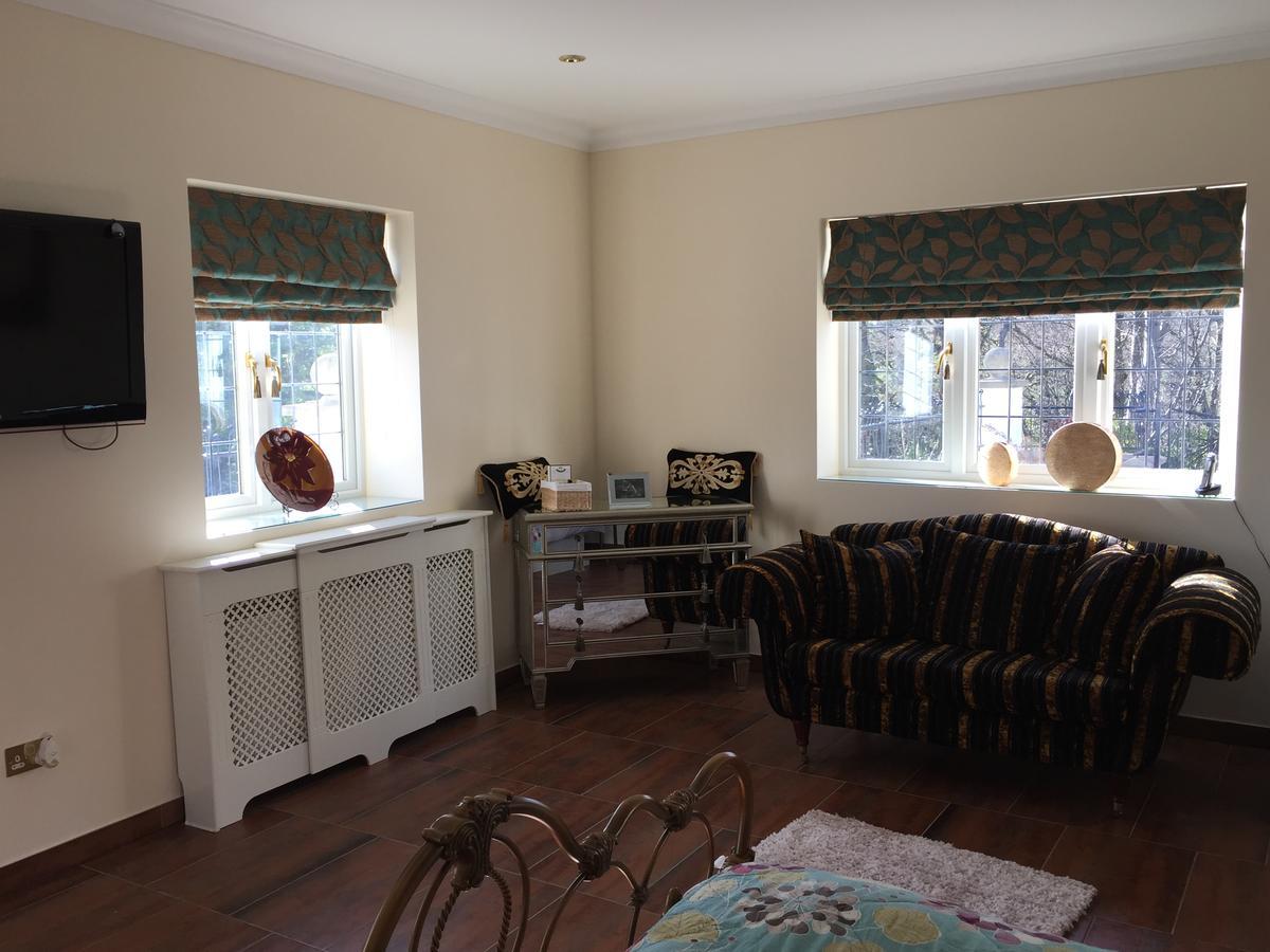 Retreat At The Knowe Auchincruive Estate Bed and Breakfast Ayr Exteriör bild