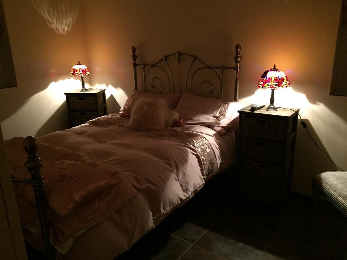 Retreat At The Knowe Auchincruive Estate Bed and Breakfast Ayr Exteriör bild