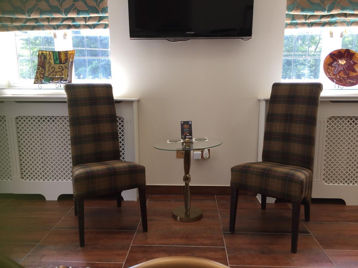 Retreat At The Knowe Auchincruive Estate Bed and Breakfast Ayr Exteriör bild
