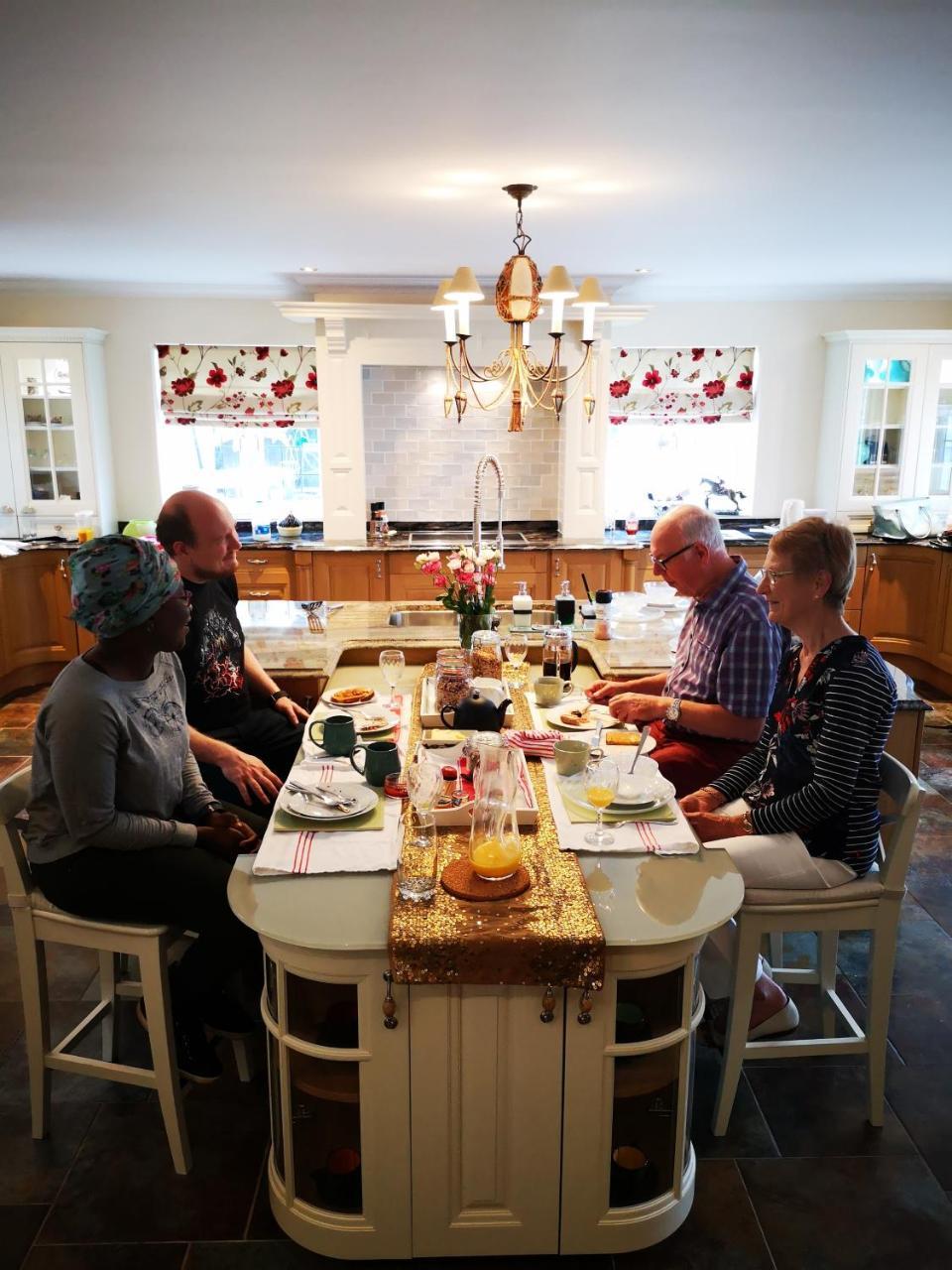 Retreat At The Knowe Auchincruive Estate Bed and Breakfast Ayr Exteriör bild
