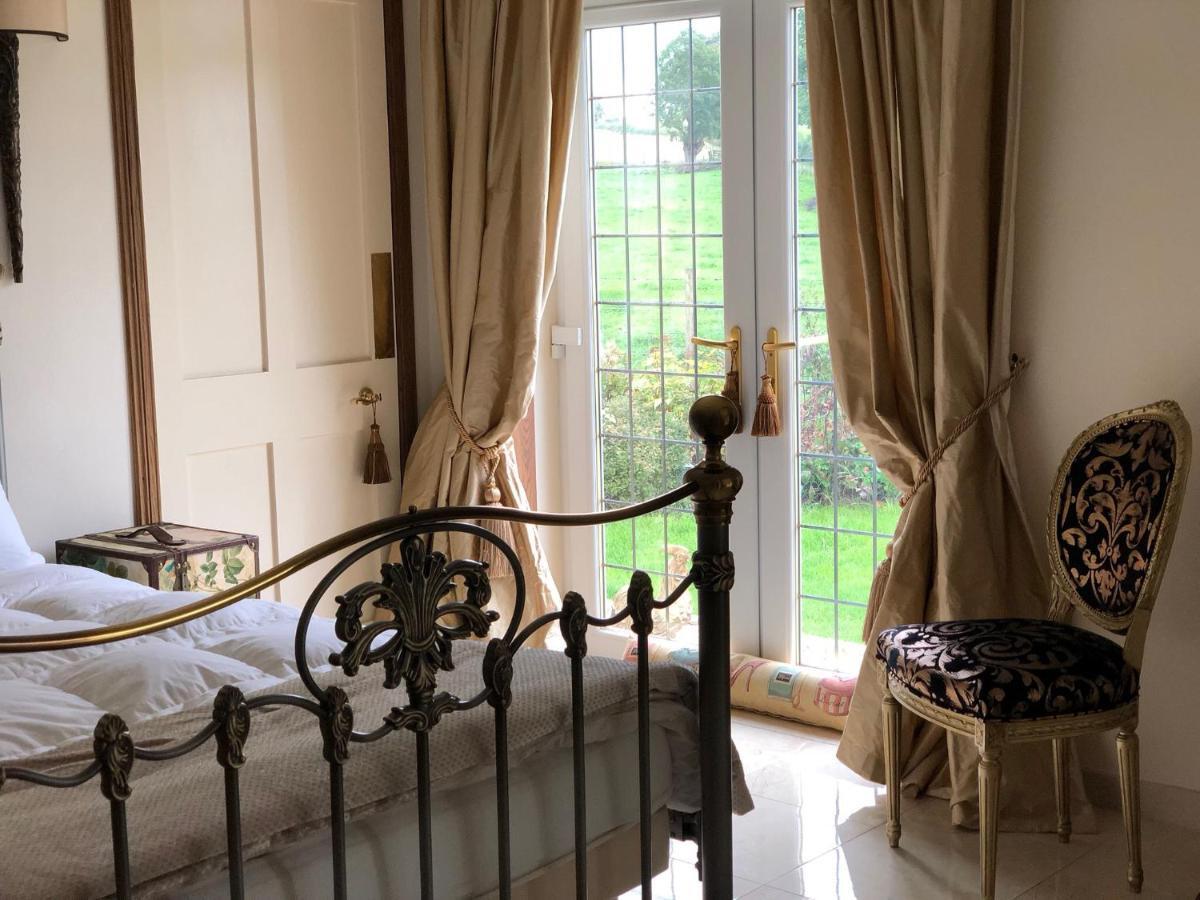 Retreat At The Knowe Auchincruive Estate Bed and Breakfast Ayr Exteriör bild